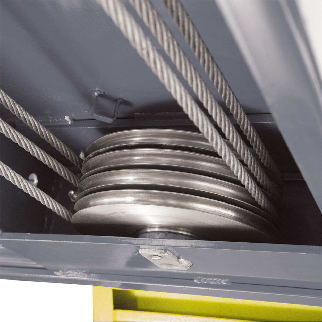 BendPak HDSO14P Four-Post Lift - 14,000-lbs. Capacity