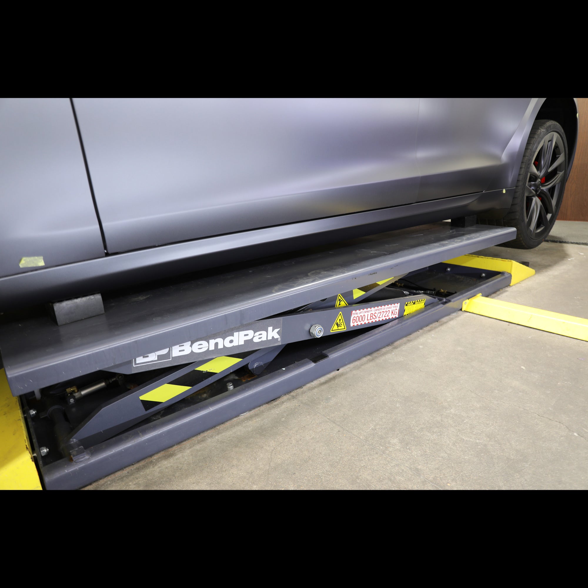 BendPak MDS-6LP Open-Center Mid-Rise Scissor Lift - 6,000-lbs. Capacity