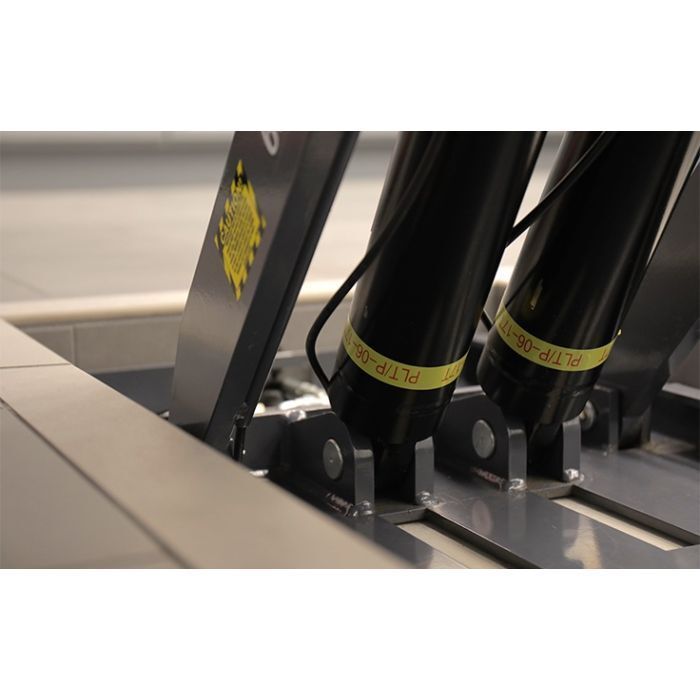 BendPak MDS-6LPF Flush-Mount Open-Center Mid-Rise Scissor Lift - 6,000-lbs. Capacity