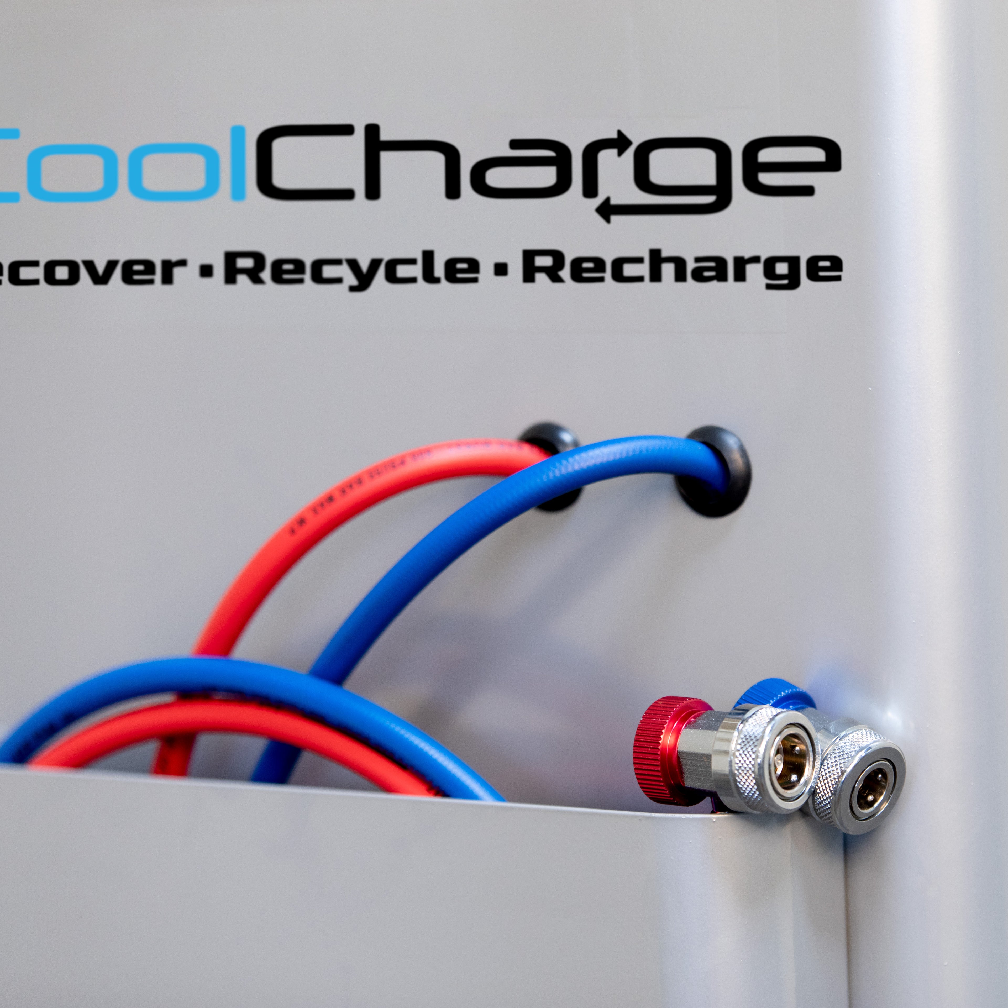 Ranger AC-134A vehicle A/C recovery machine hose connection detail
