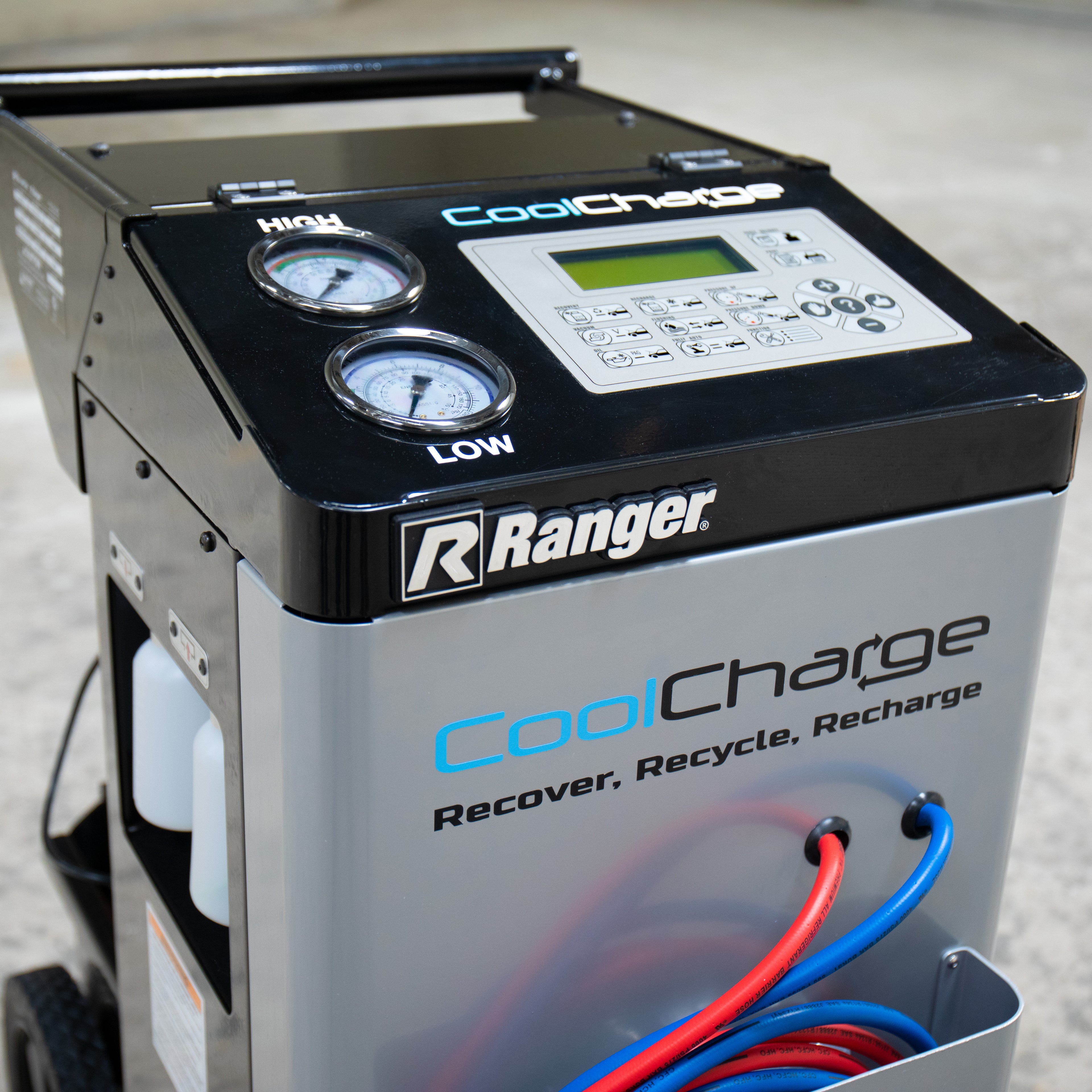 Ranger AC-134A vehicle A/C recovery machine with easy-to-use control panel