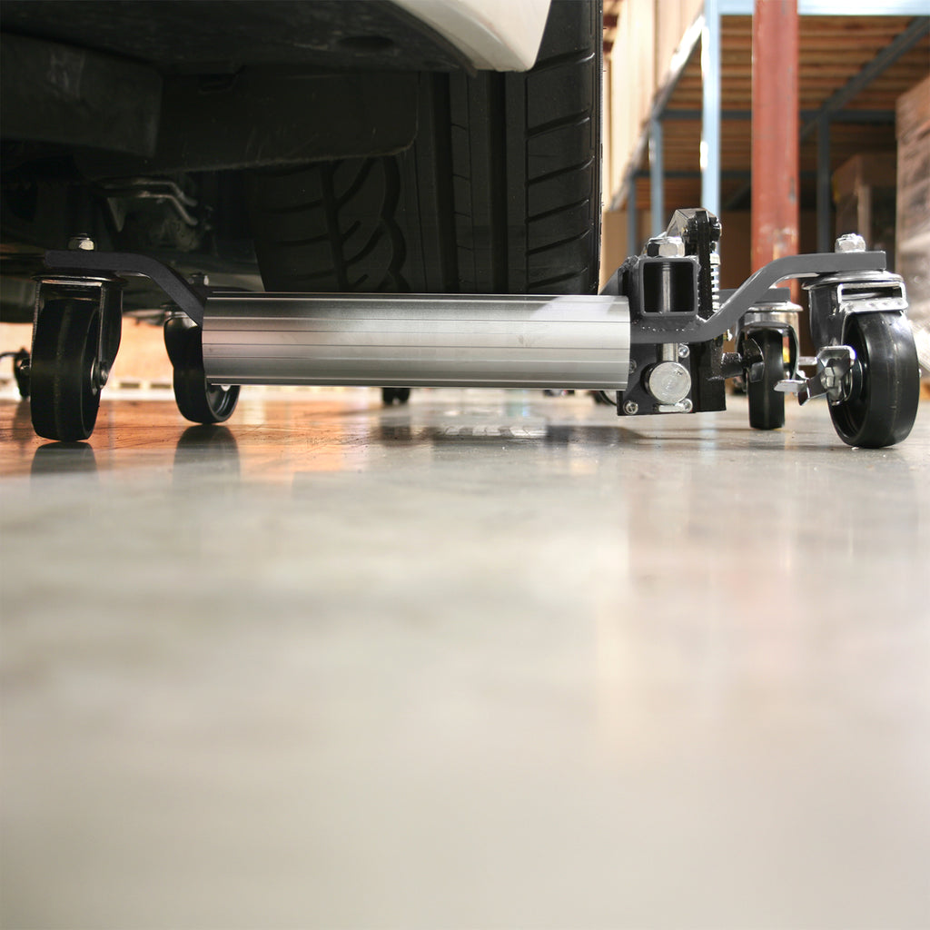 Ranger RCD-1500 car dollies close-up showing heavy-duty vehicle positioning features