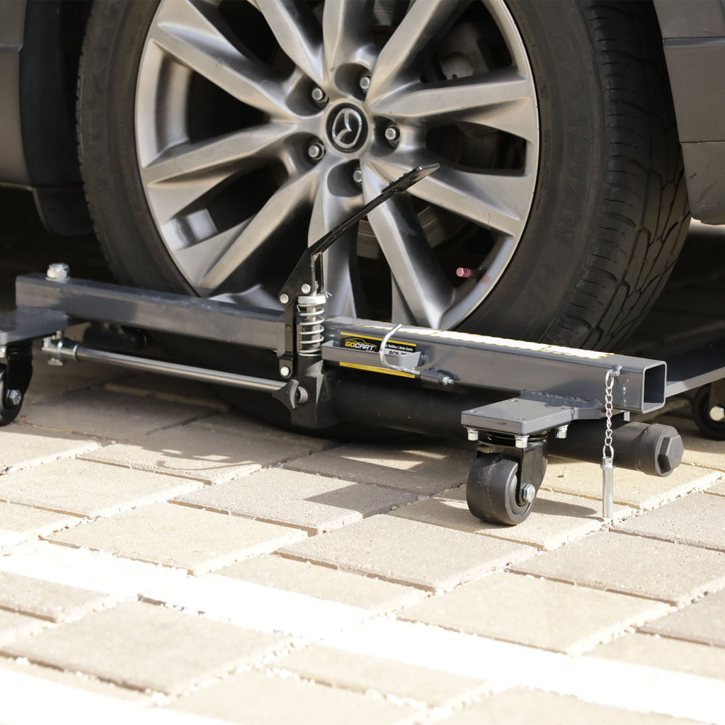 Ranger RCD-2500 car moving dollies for maneuvering vehicles in tight spaces