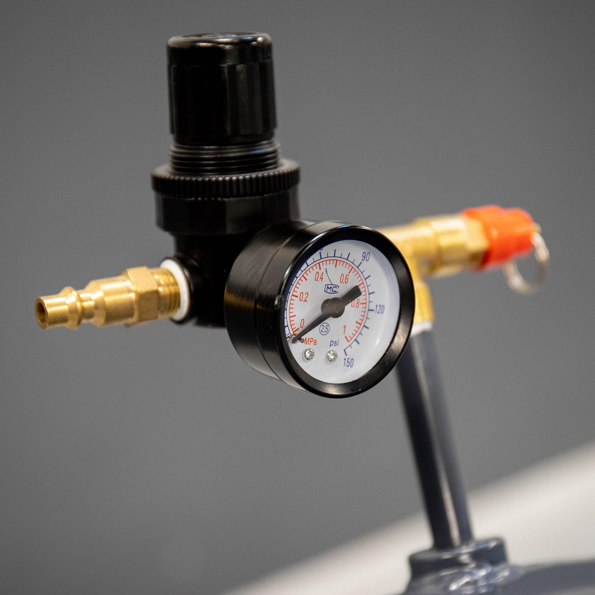 Ranger RD-20SE oil drain with 20-gallon capacity and rolling shop base.