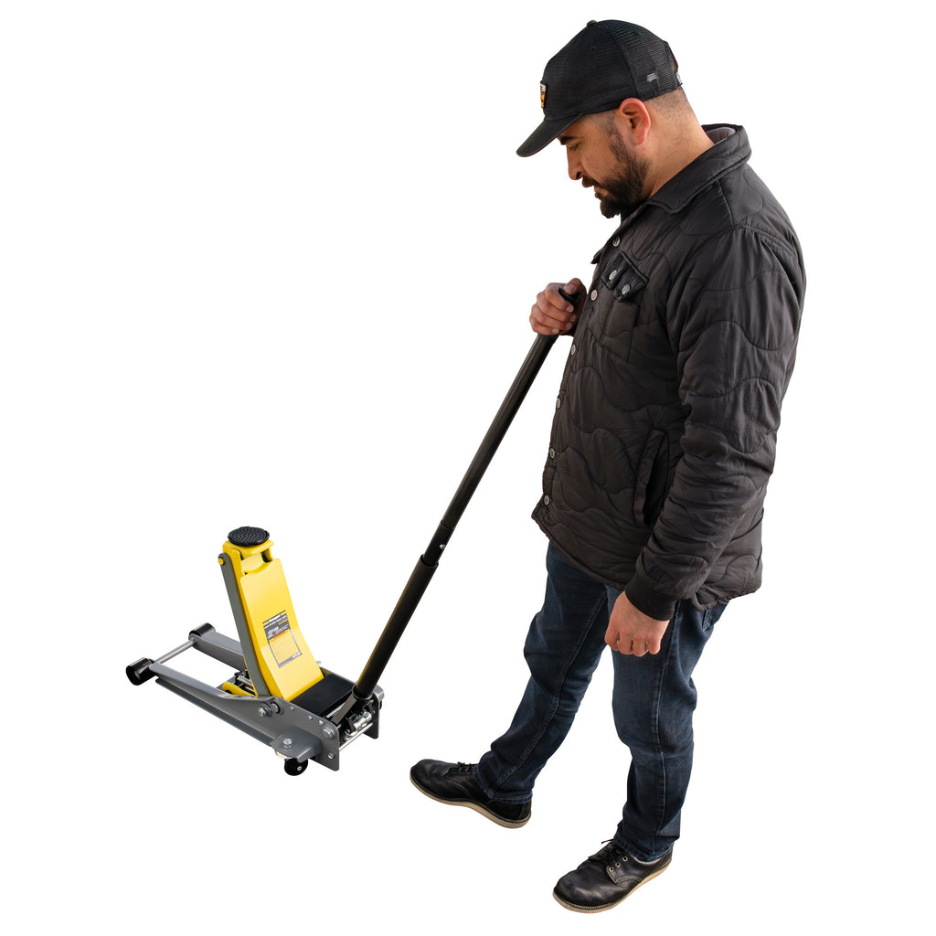 Ranger RFJ-5000HD floor jack size reference showing 5,000-lb. capacity and shop footprint.